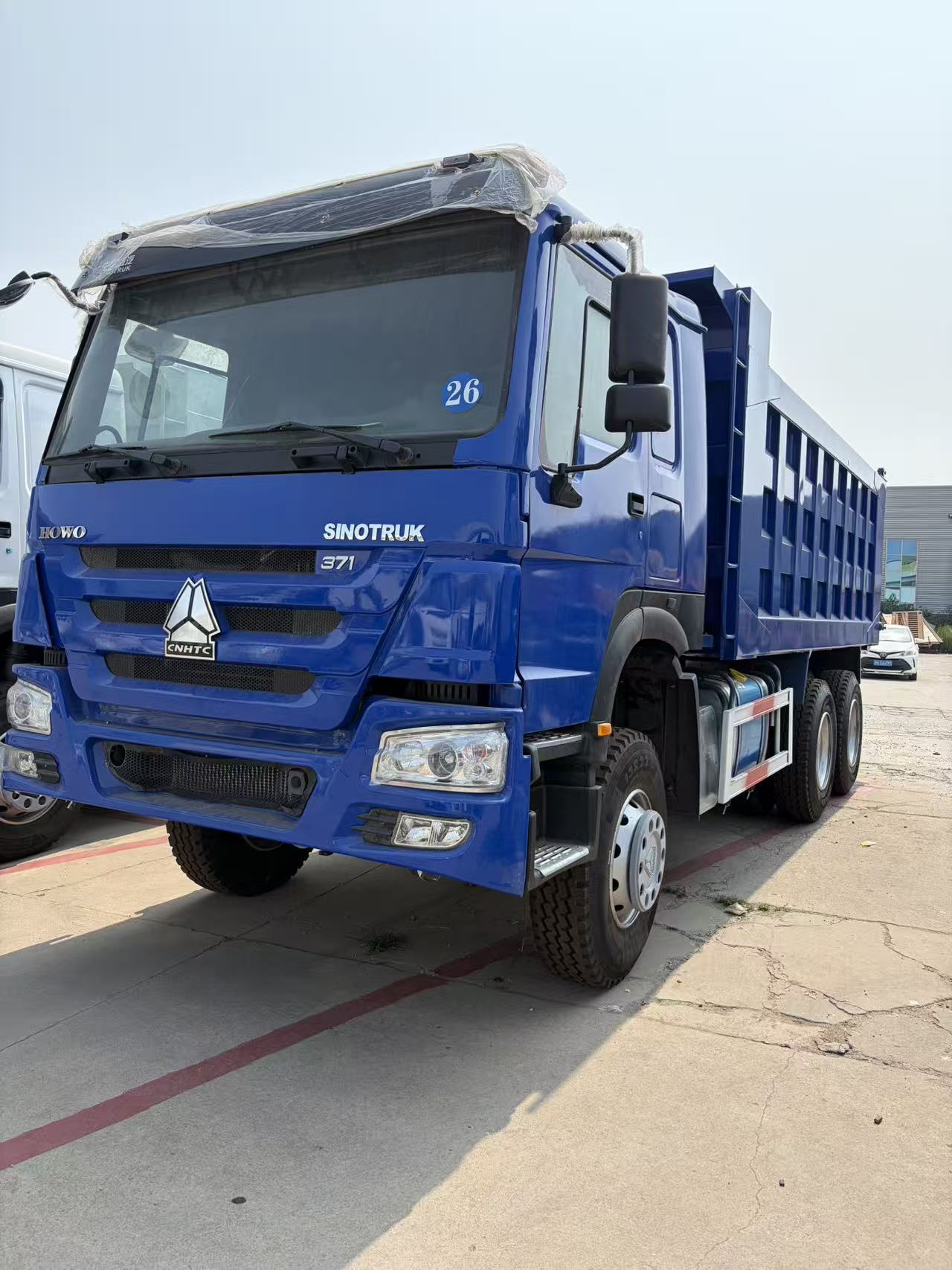 371HP WD615 Euro II Mechanical Pump HOWO 6×4 Rear Tipper Truck, Heavy-duty Sand Quarry Engineering Dumper