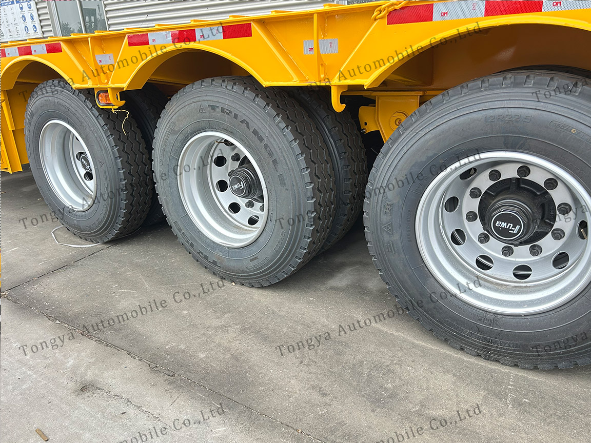 3 Axle Low Bed Semi Trailer