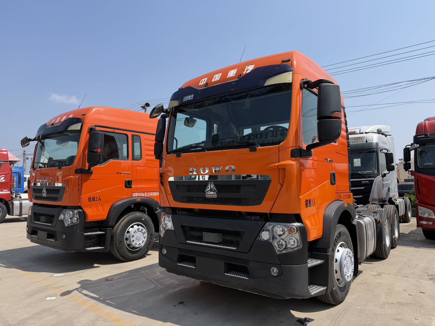 HOWO TX Pre-registered Tractor Truck WP10.5H 460HP Euro5 12-speed Gearbox 3.08 Ratio For Cross-border Logistics