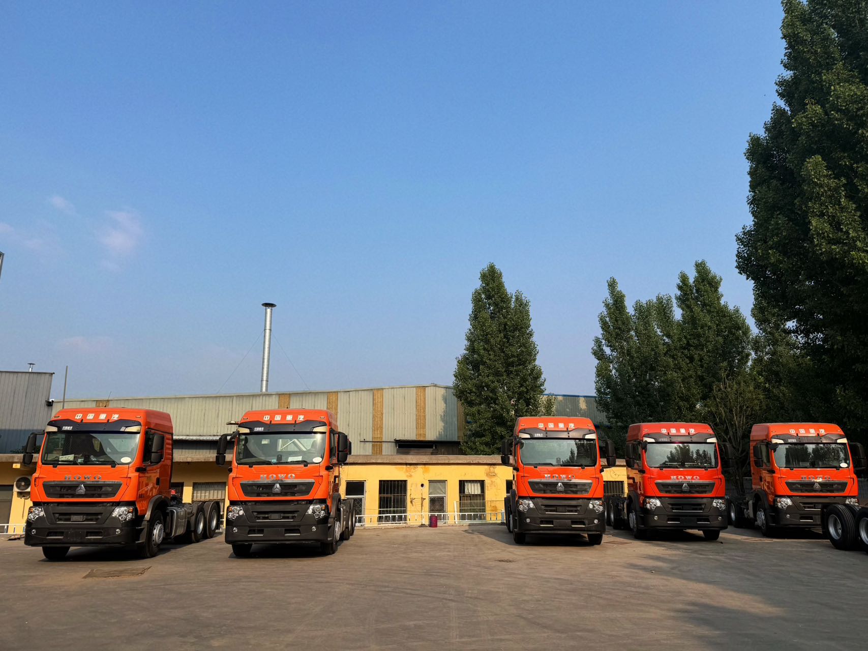 HOWO TX Pre-registered Tractor Truck WP10.5H 460HP Euro5 12-speed Gearbox 3.08 Ratio For Cross-border Logistics