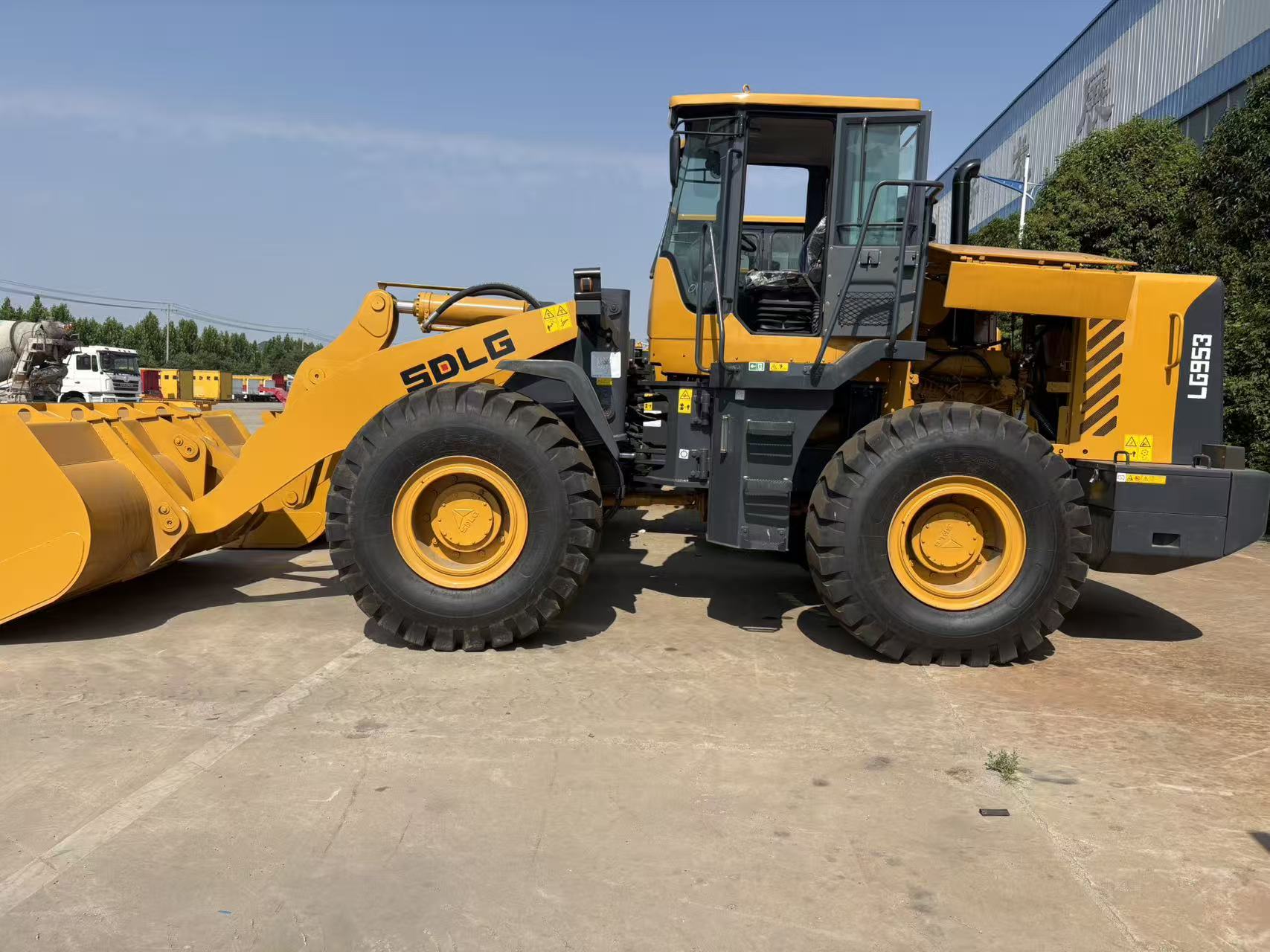 Used SDLG LG953 Wheel Loader WD10G220E21 162kW 3m³ Bucket Full Spec For Mine Aggregate Transport