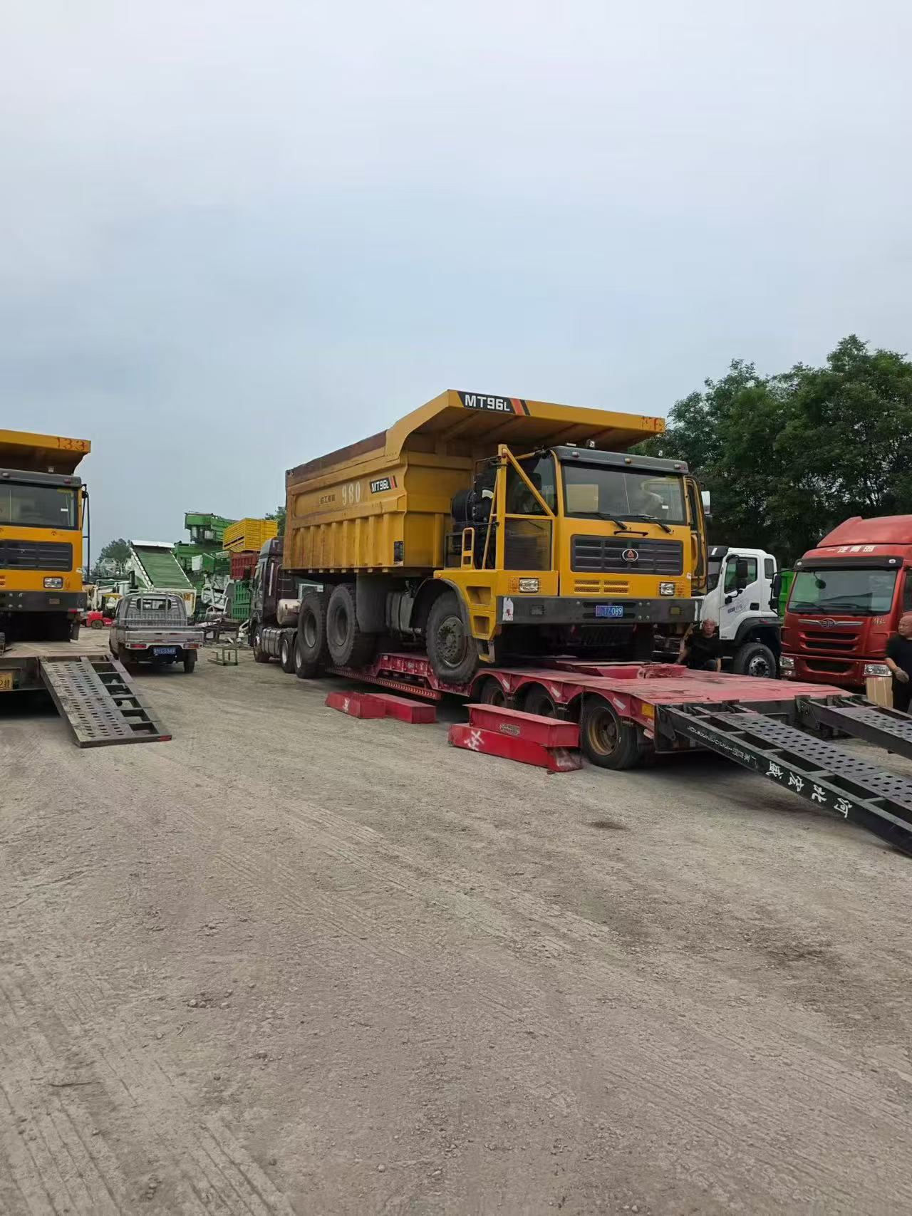 LINGONG MT96L Second-hand Wide-body Mining Dump Truck Heavy Duty For Open Pit Ore & Aggregate Transport