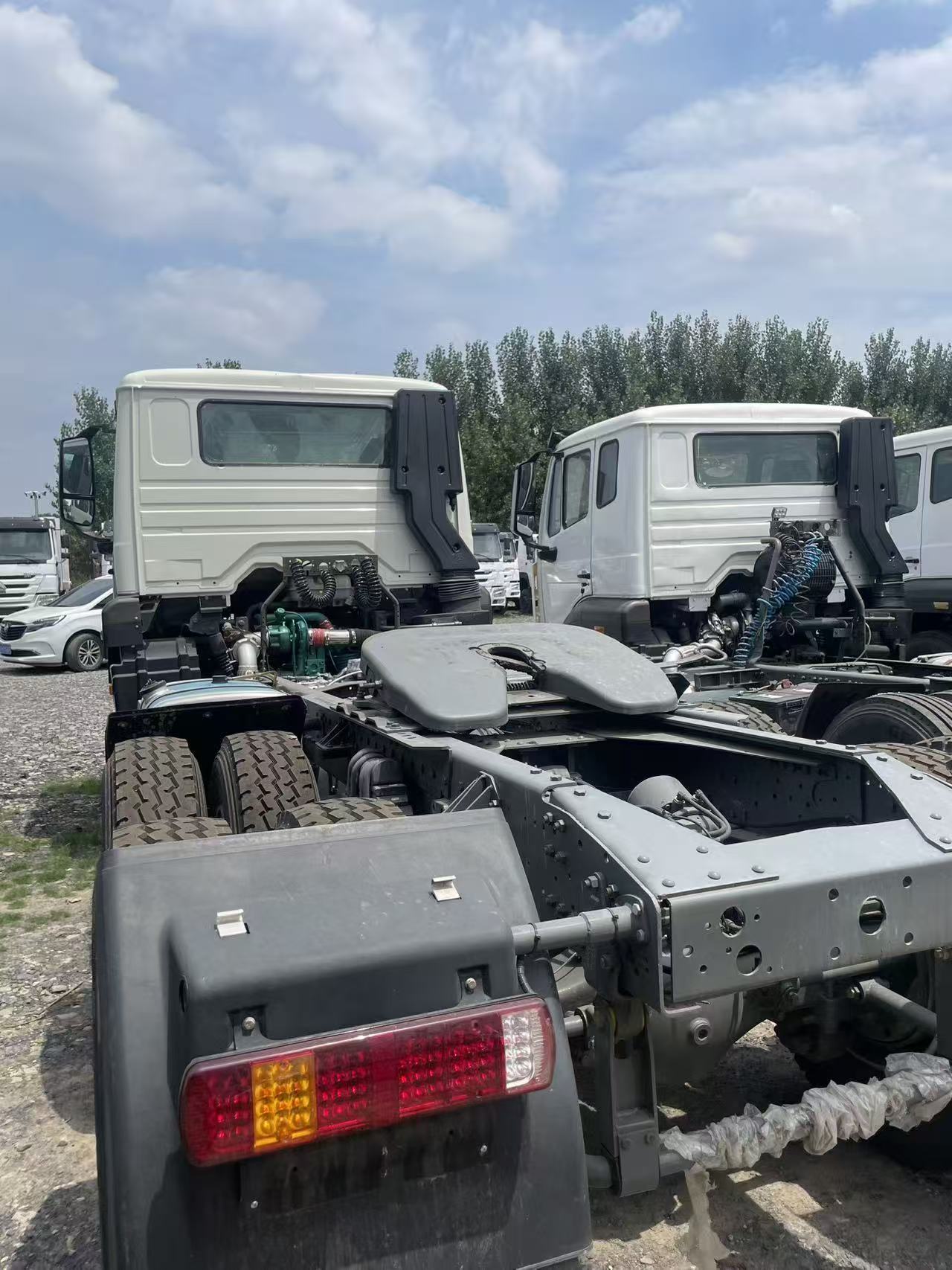 Remanufactured SINOTRUK HOWO NX Tractor Head Weichai WD615 Euro III Mechanical Pump 371/400HP For Container Long Haul Export