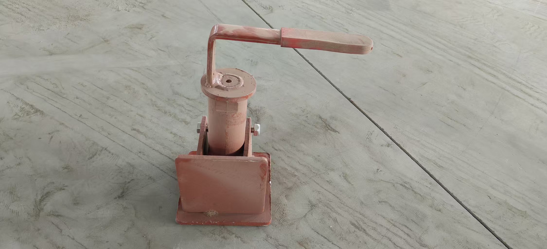 Twist Lock