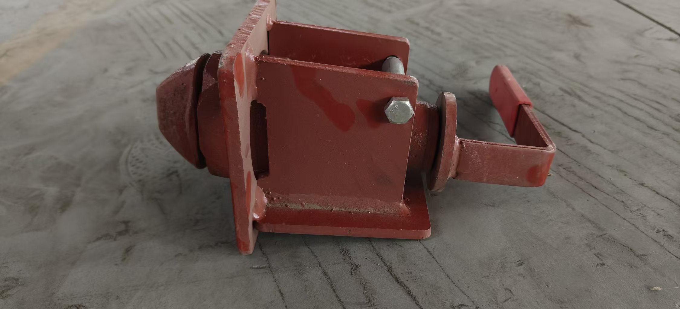 Twist Lock