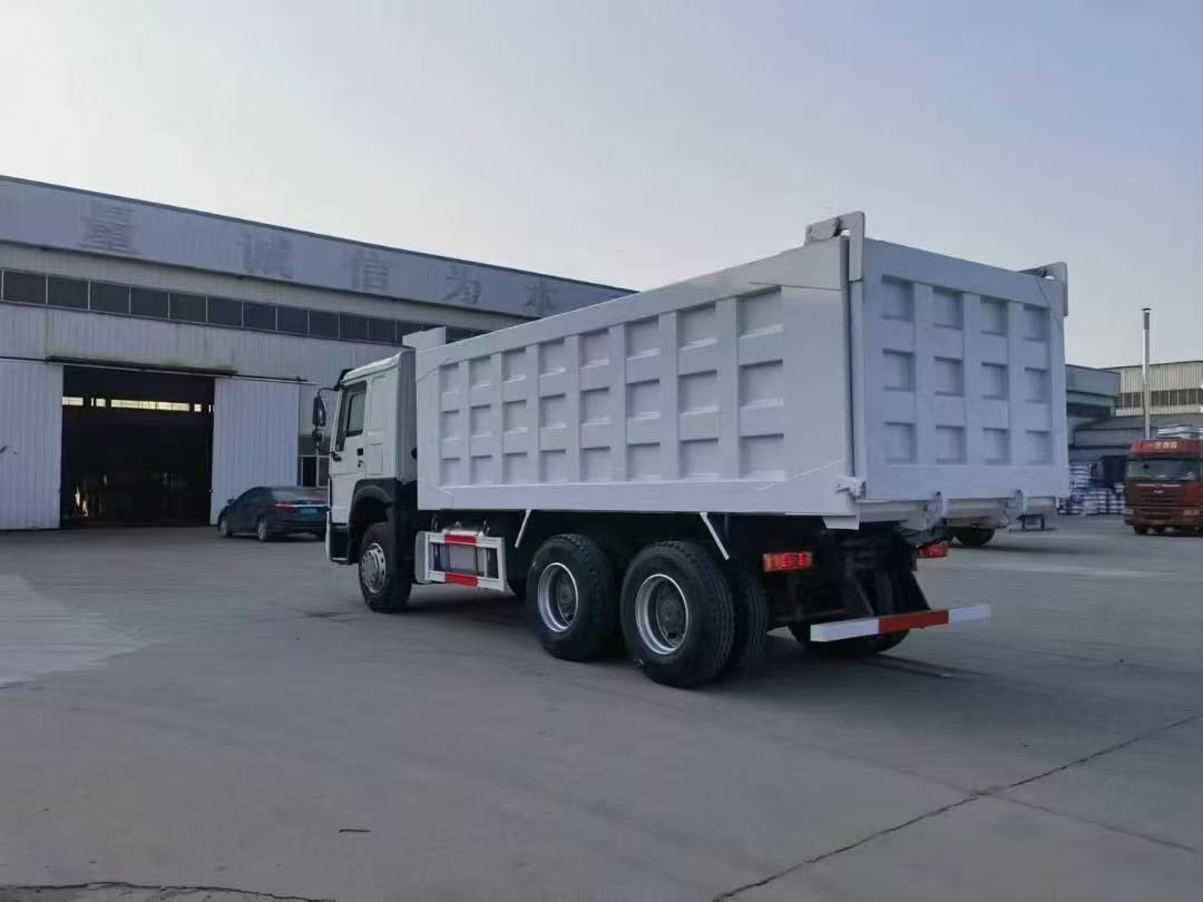 Factory Remanufactured SINOTRUK HOWO 6×4 Dump Truck, Euro III 371HP Mechanical Pump Engine, Full Inspection Before Shipment