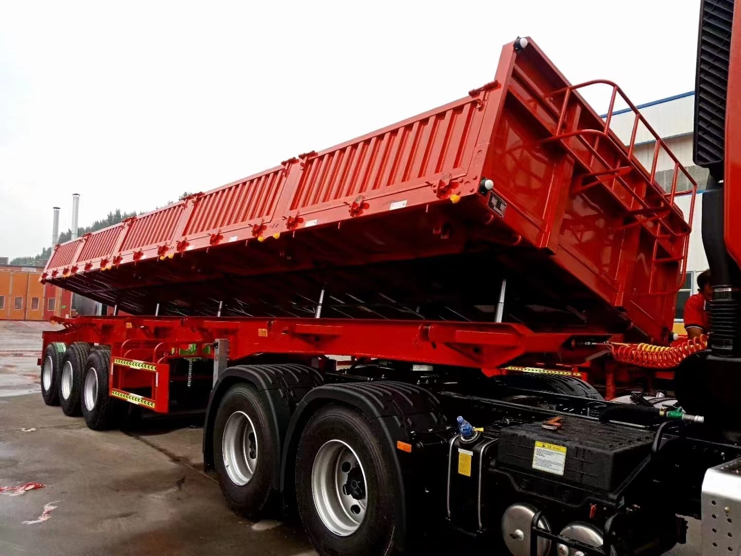 Side Dump Trailers 3 Axles Side Tipper Trailer 45cbm Tipper Grain Dumping Truck Trailer for Sale