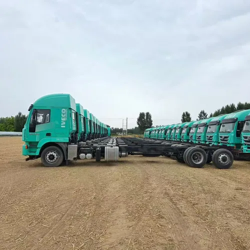 100 Units Stock Genlyon C Tractor Air Suspension Cabin Heated Electric Mirror For Central Asia Southeast Asia Freight