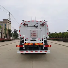 Remanufactured SINOTRUK HOWO 6×4 Sprinkler Truck Weichai WD615 Euro III Mechanical Pump 380HP 20m³ Tank For Road Mine Dust Control Export
