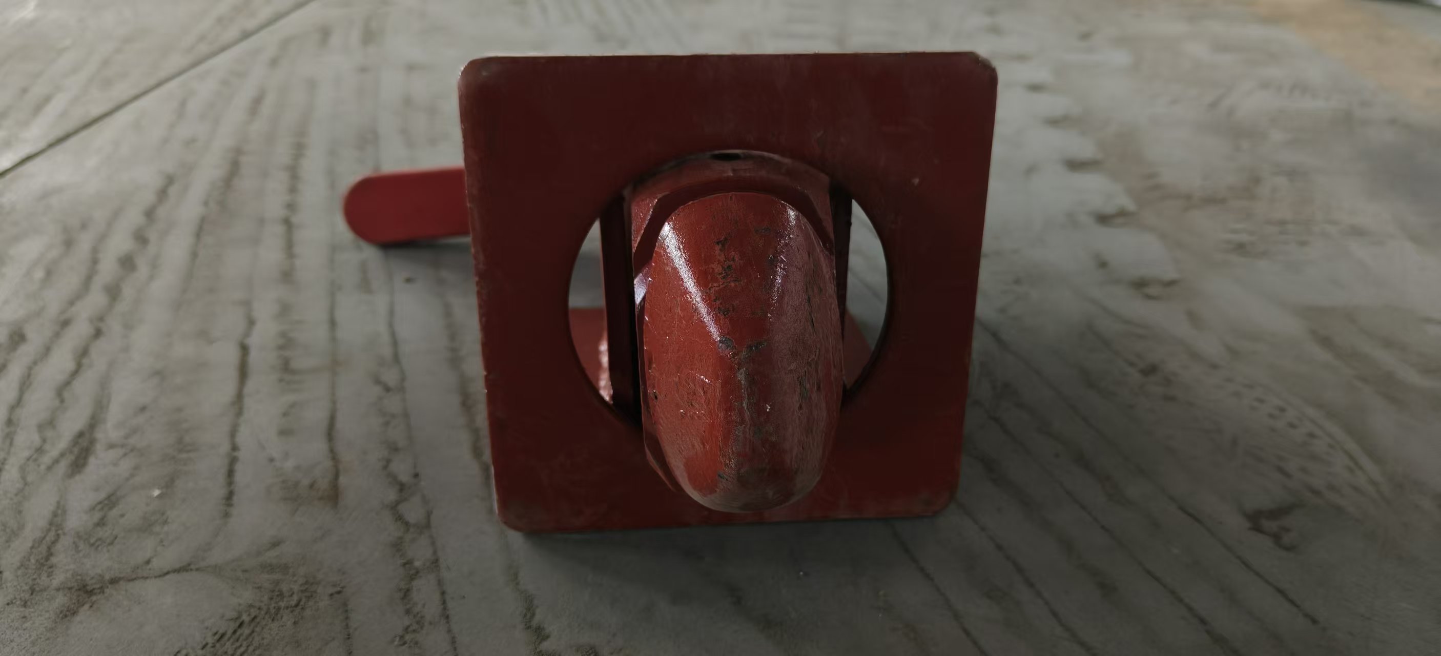Twist Lock
