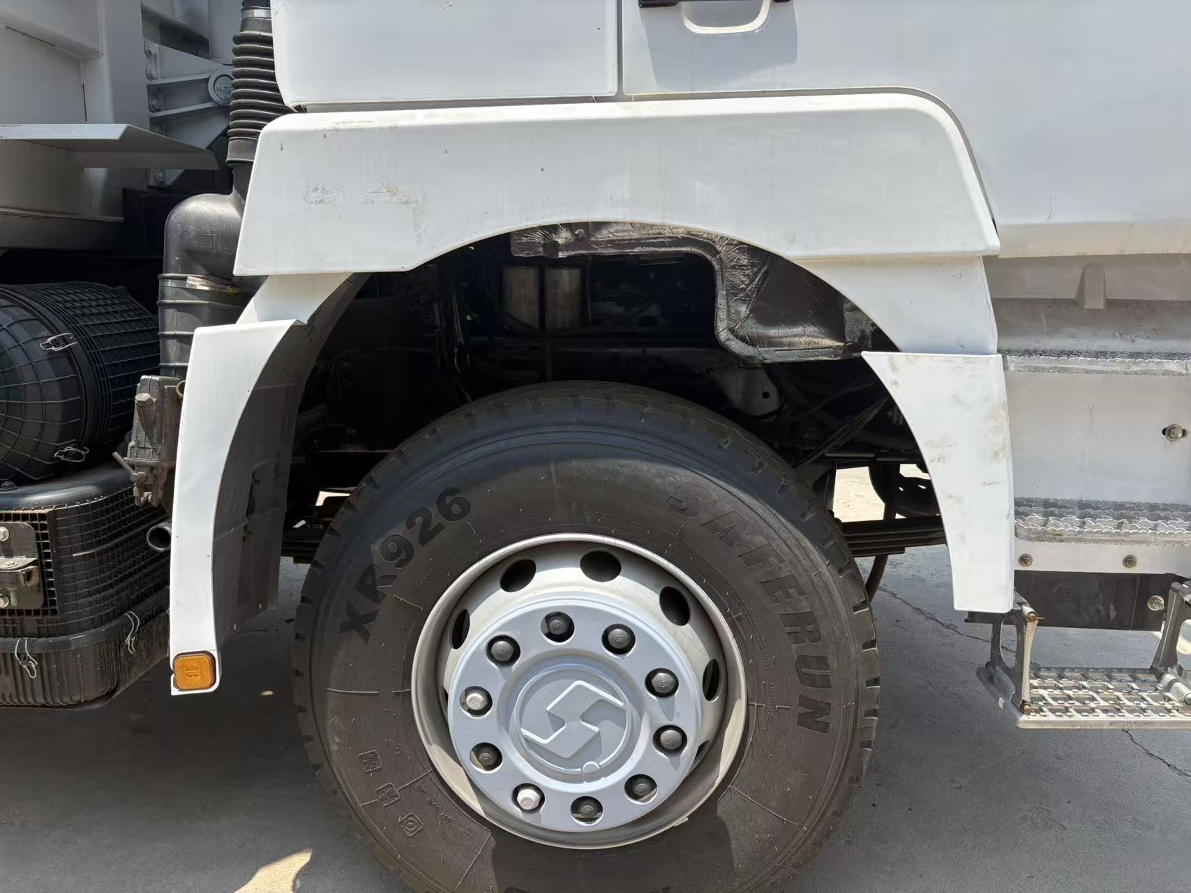 SHACMAN F3000 Second-hand 6×4 Dump Truck WP10 340HP 20m³ Cargo Box For Mine Earth Transport
