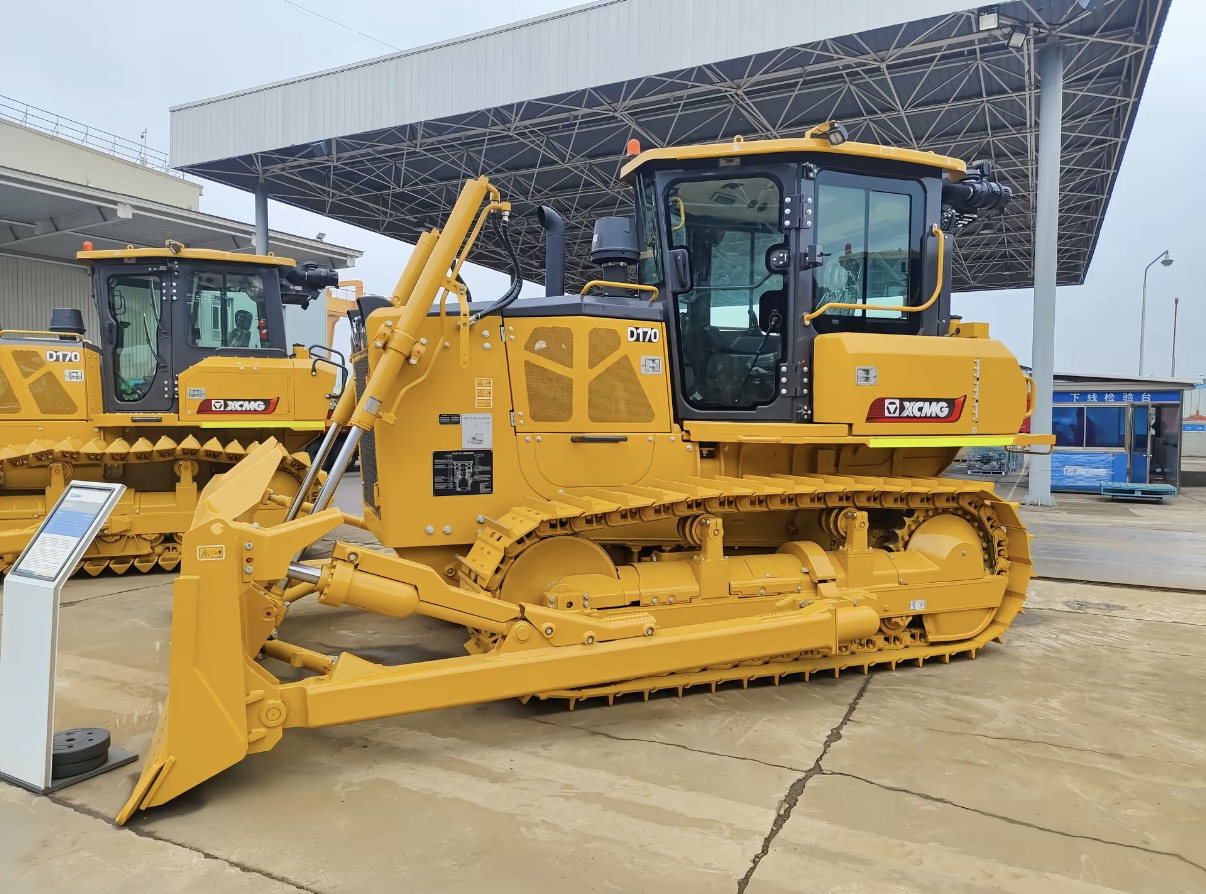 XCMG D170 Medium Crawler Bulldozer