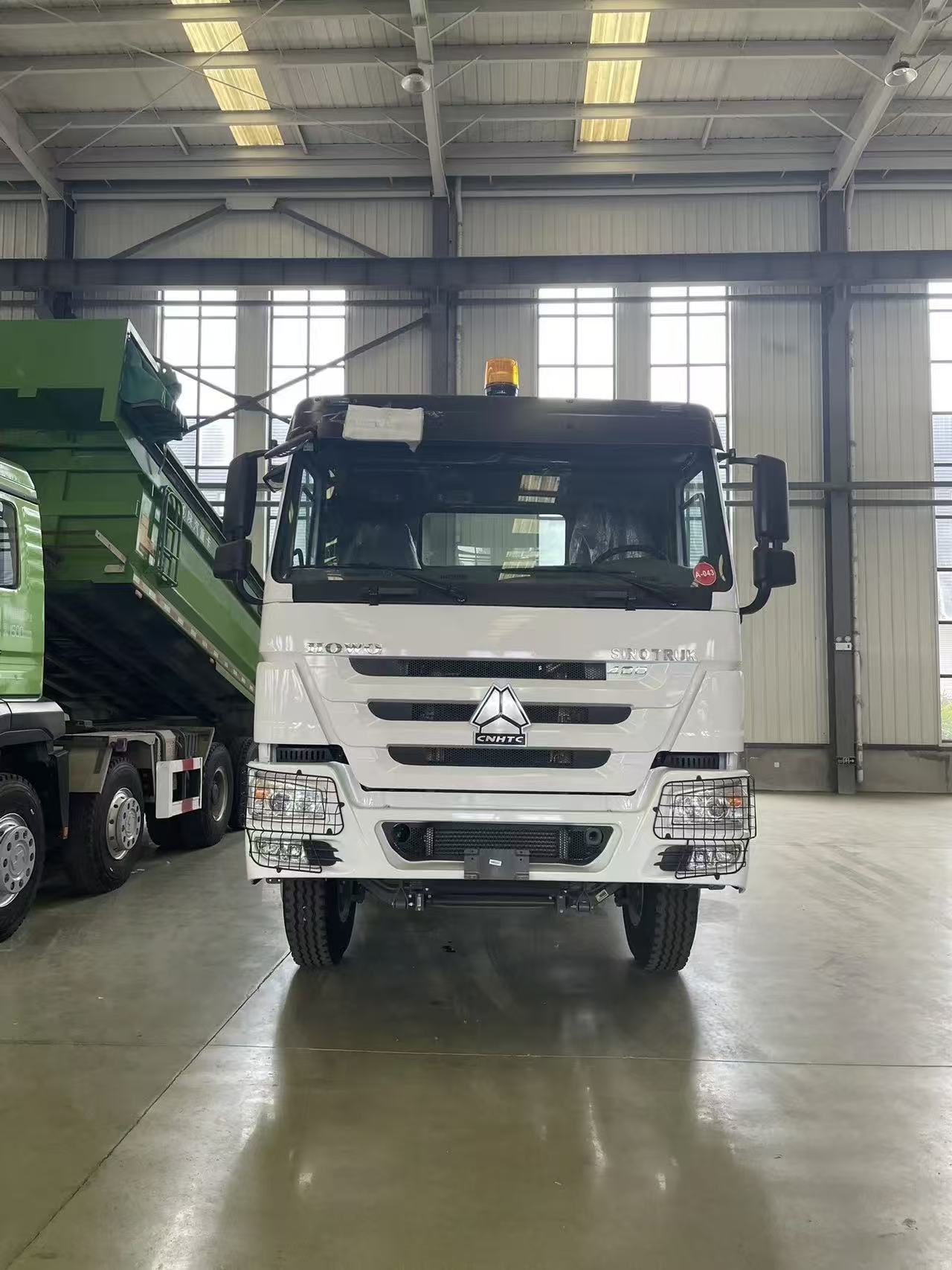 Remanufactured SINOTRUK HOWO 6×4 Tractor Head Weichai Euro III Big Pump 400HP For Container Logistics Export
