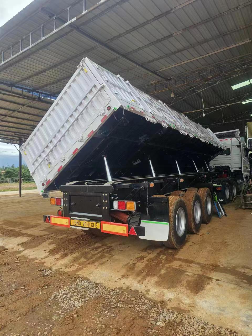 Side Dump Trailers 3 Axles Side Tipper Trailer 45cbm Tipper Grain Dumping Truck Trailer for Sale