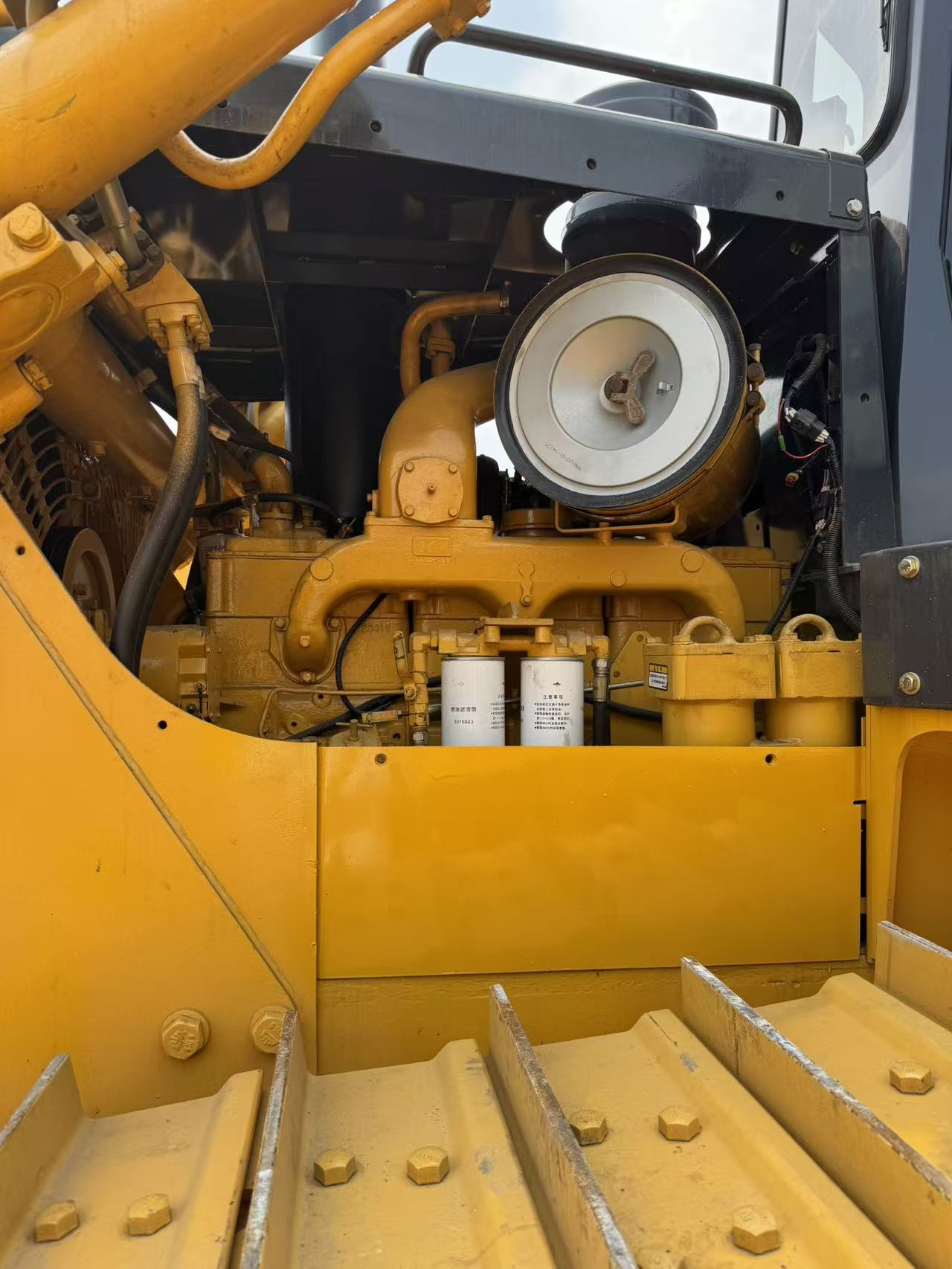Refurbished SHANTUI SD22 Bulldozer 220HP With Ripper For Mine Land Leveling Construction Export