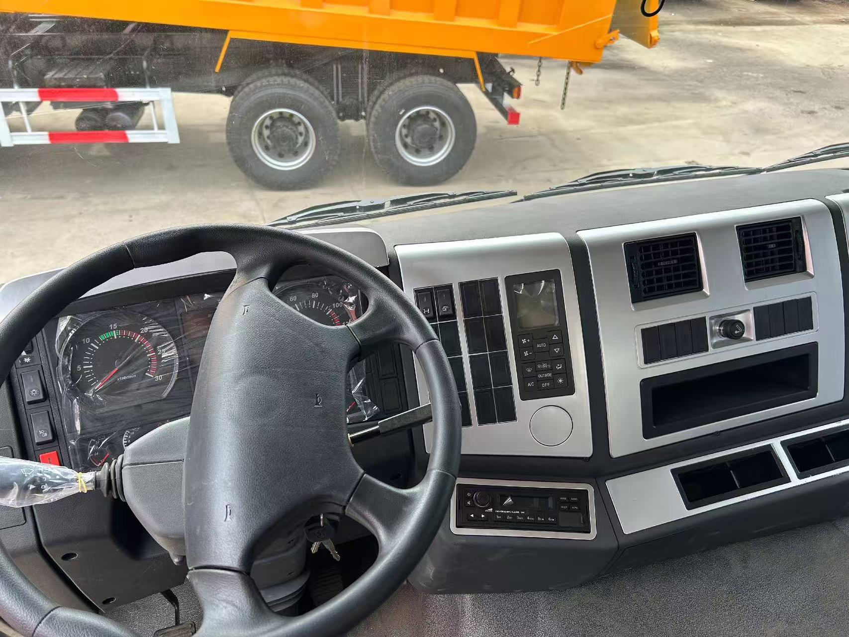 Shaanxi Automobile Delong F3000 Tractor 6x4