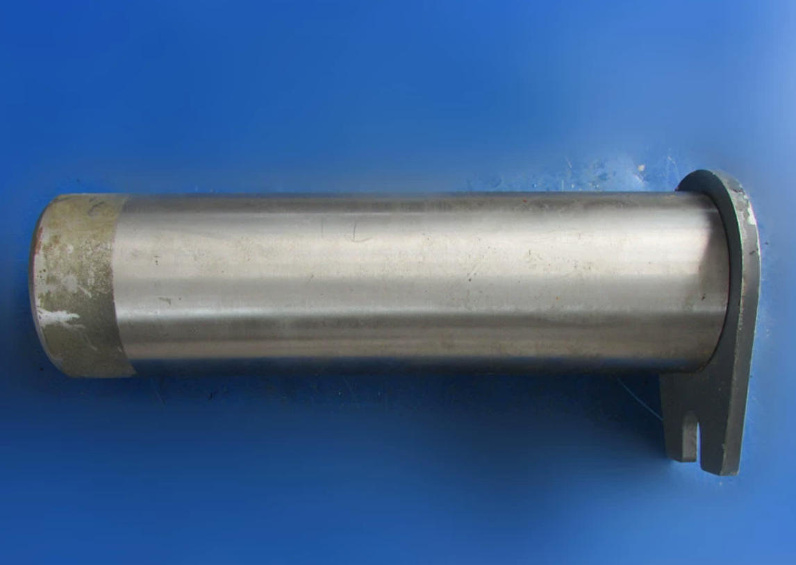 Genuine XCMG LW900K loader spare part 253100715 (Drawing No. 800KII.8.7) is a high-strength OEM articulation pin engineered specifically for the Z-bar linkage system of the 9-ton LW900K