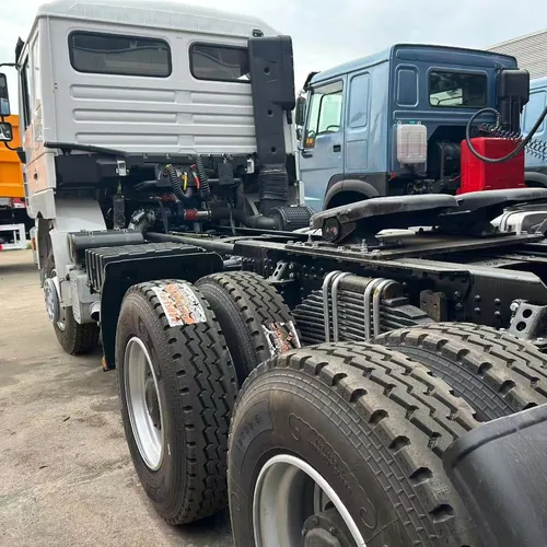 Shaanxi Automobile Delong F3000 Tractor 6x4