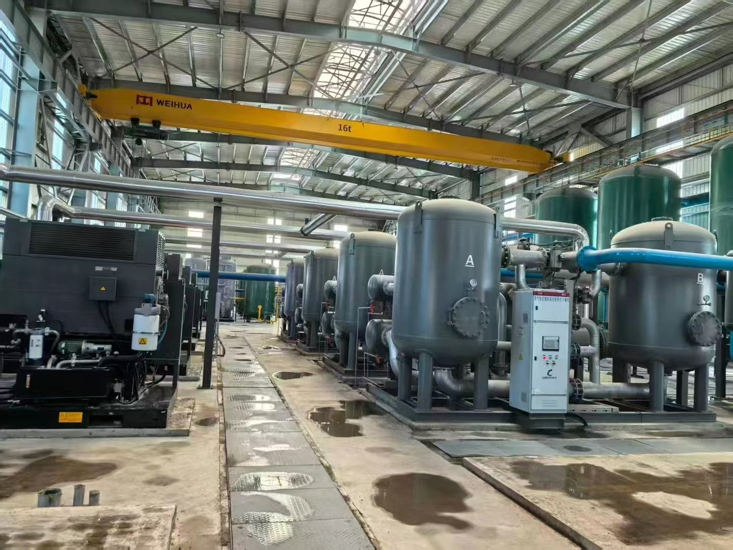 Industrial Second Hand Screw Air Compressor Wide Power Range 5.5 To 250 Cubic Meter Per Minute Air Output For Factory Pneumatic Equipment