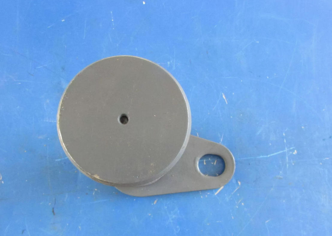 Accessory 252100574 (drawing number Z5G.6.3) has been confirmed to be the boom cylinder frame pin of XCMG ZL50G loader, which is a critical connecting component of the working device