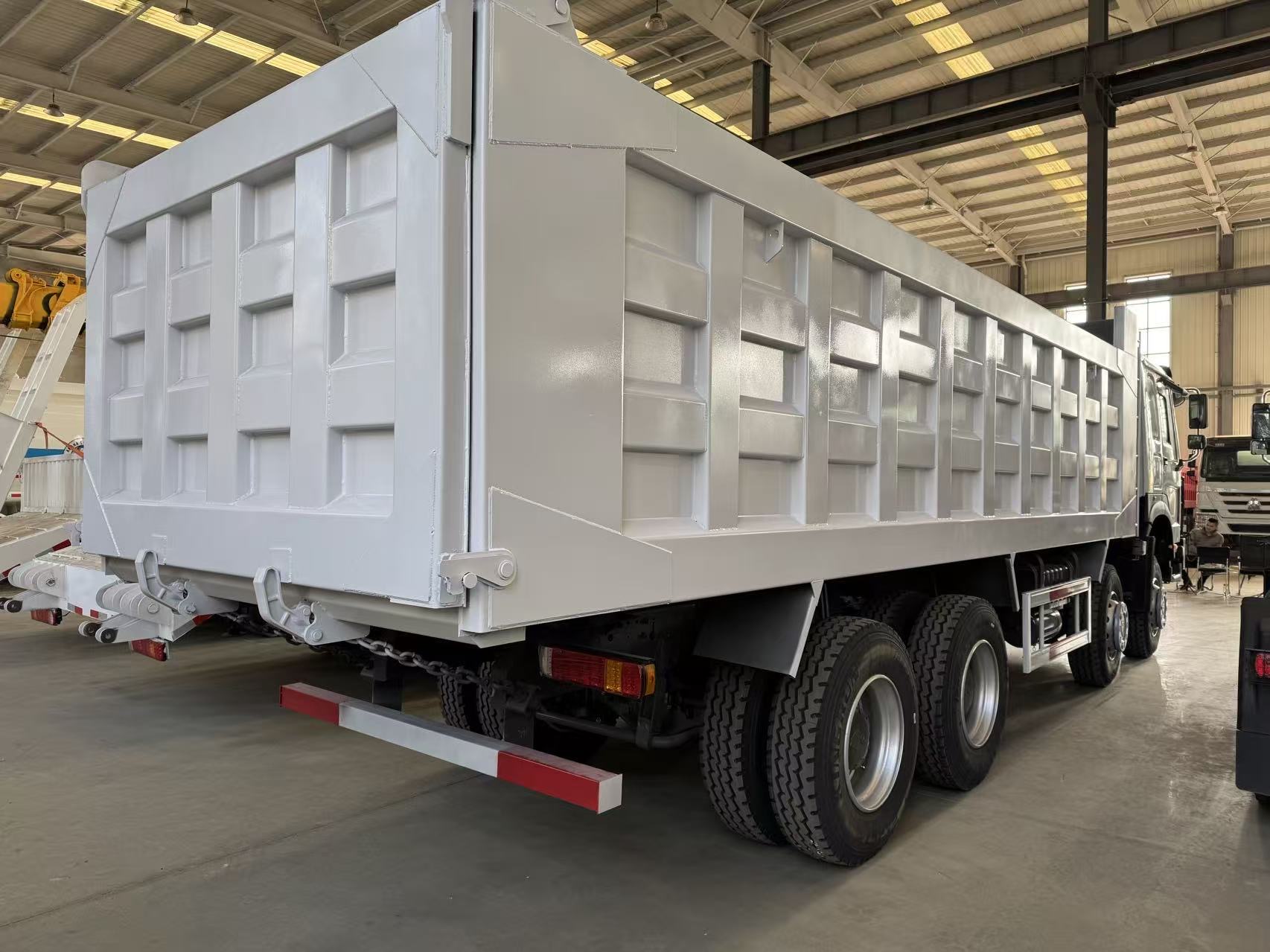 HOWO 8x4 Tipper Dump Truck