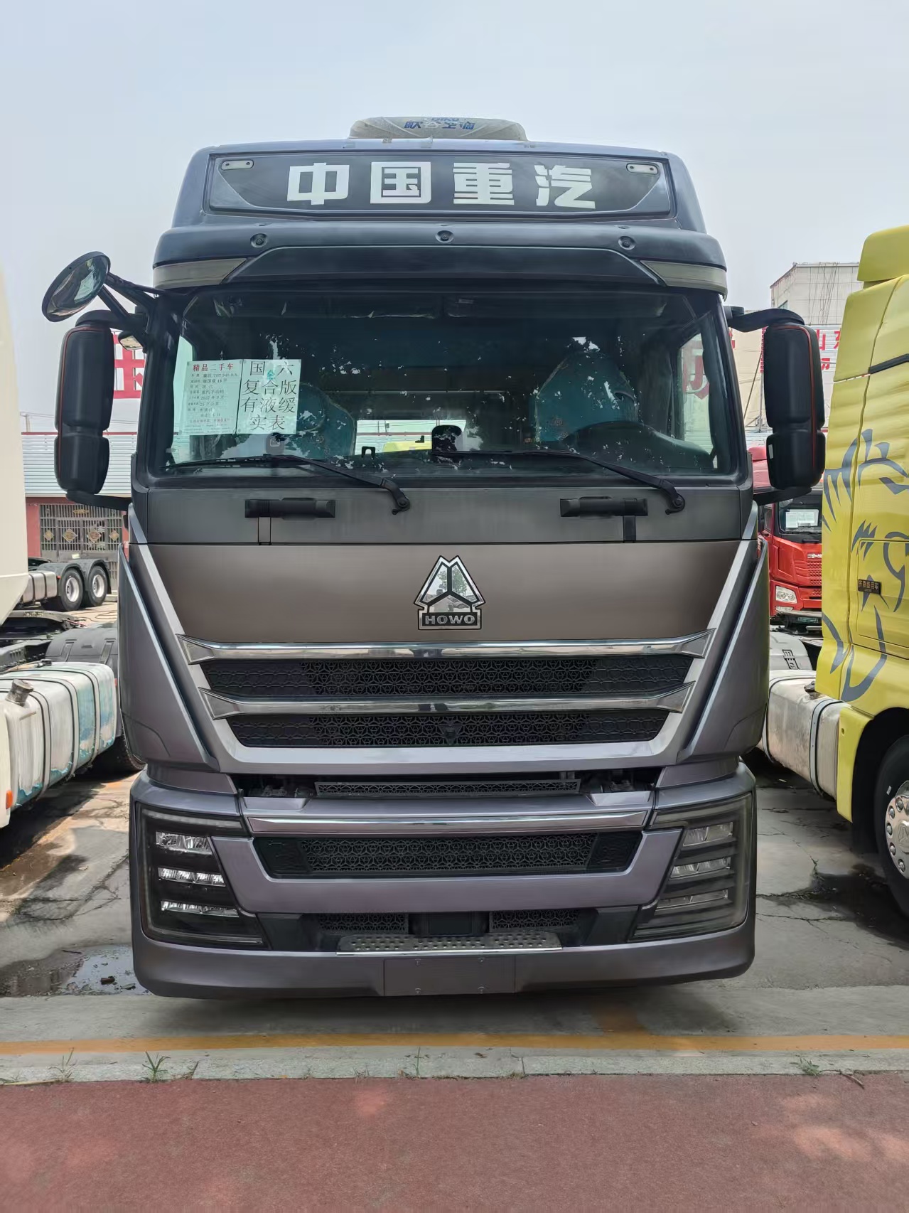 Used 2022 HOWO TH7 6×4 Tractor Truck 540HP MAN Engine Sinotruk Manual Gearbox With Retarder Export