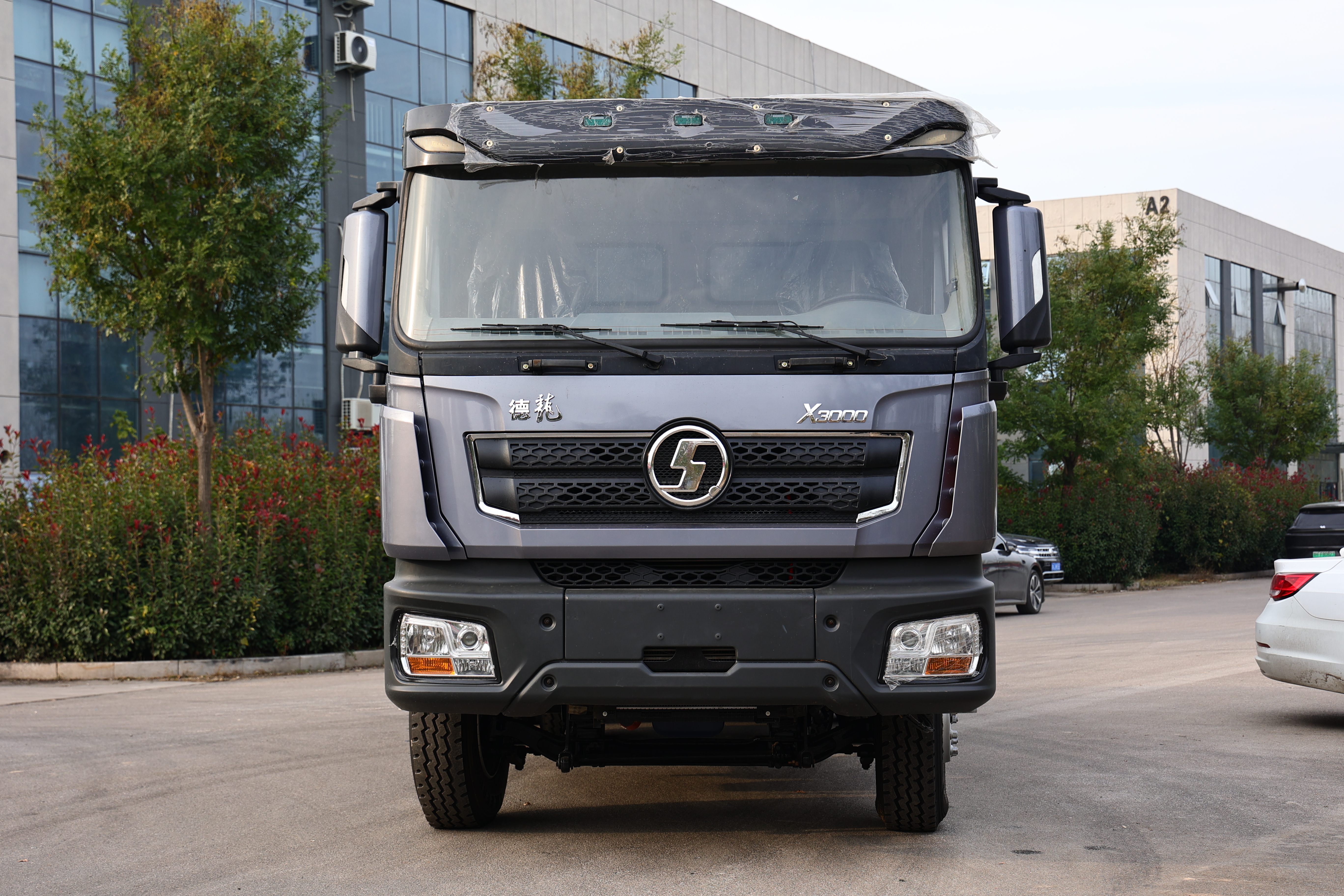 Shacman X3000 6×4 Tipper Truck