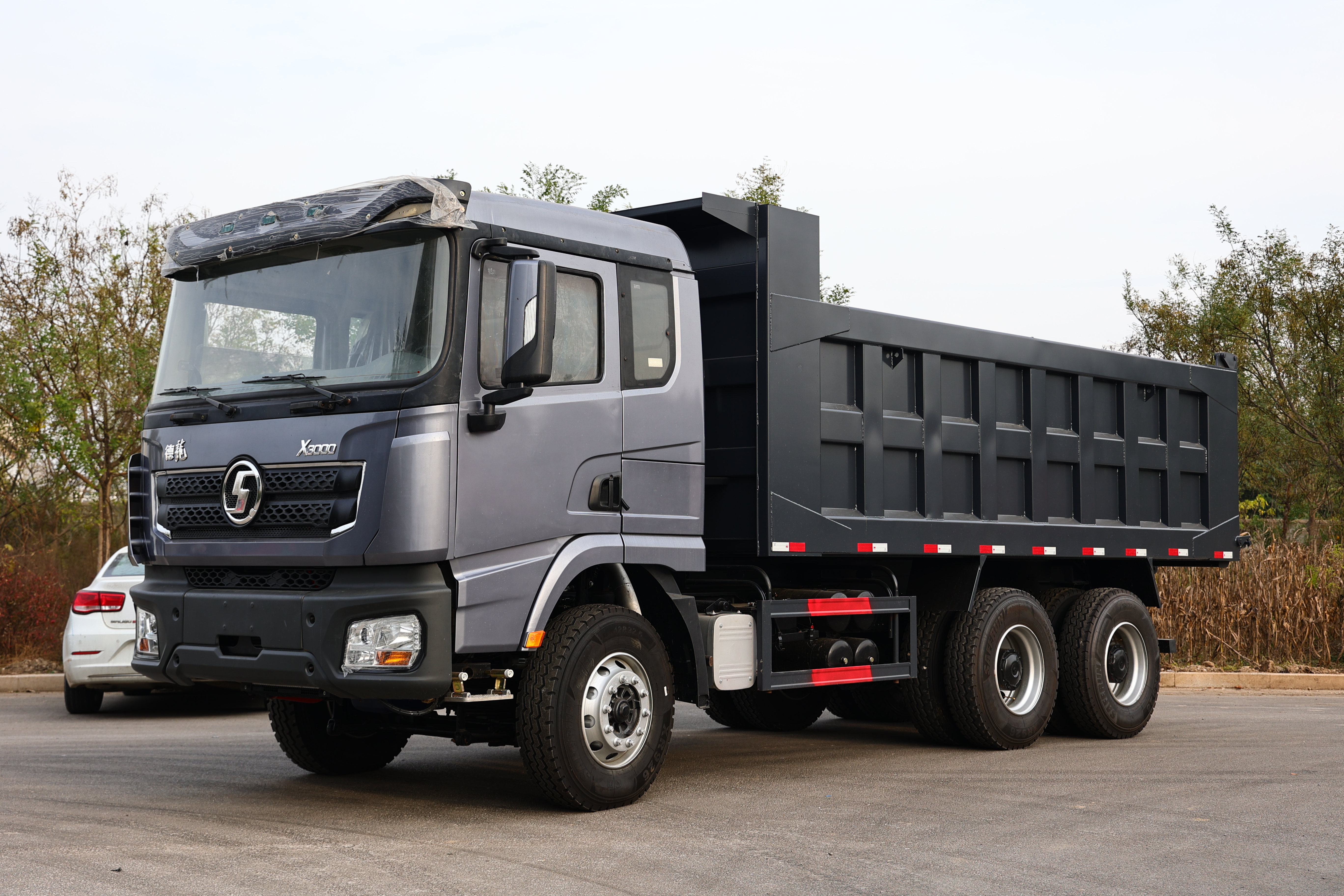 Shacman X3000 6×4 Tipper Truck