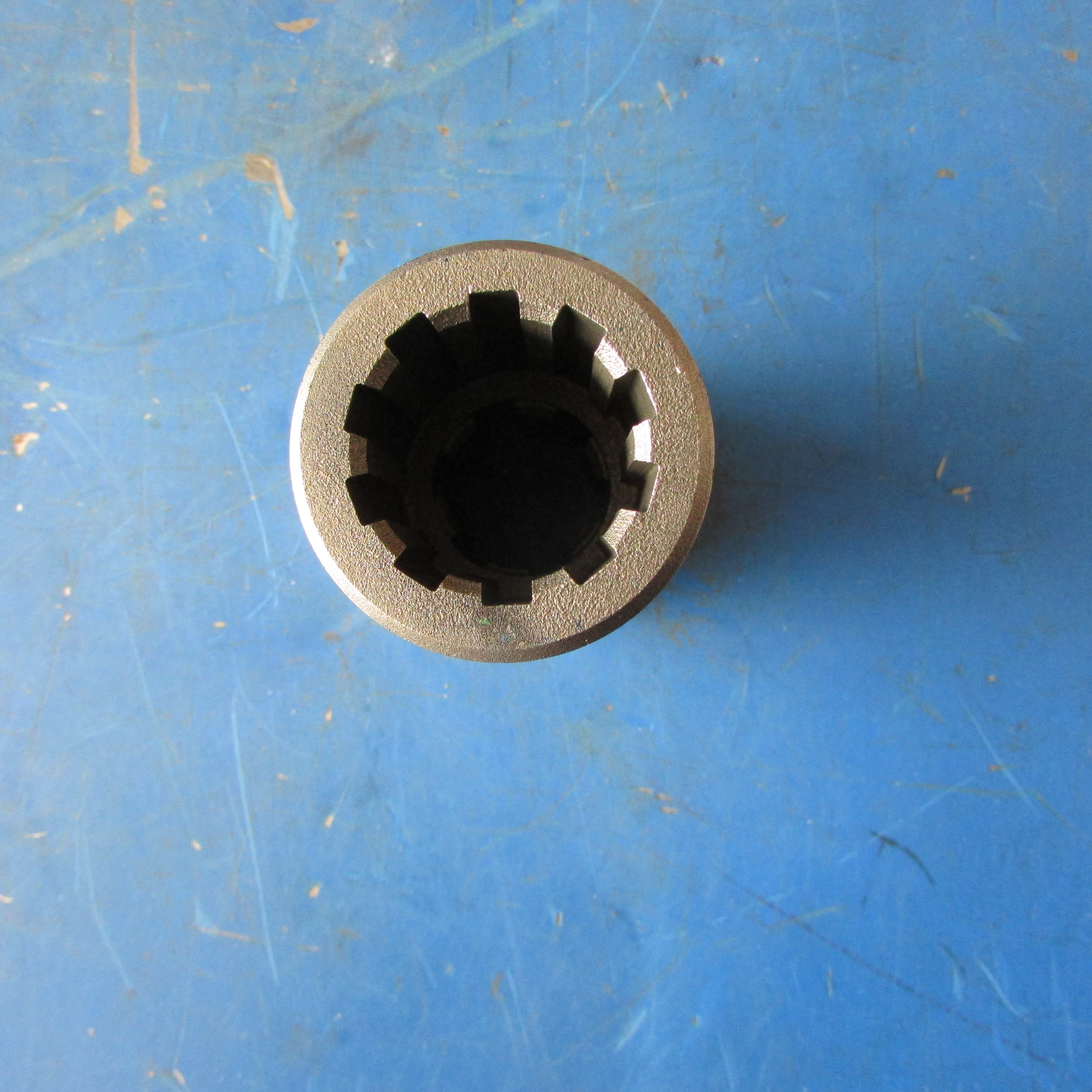 XCMG Coupling Sleeve 250100280 Z3.3-12A — OEM Drive Shaft Connector for LW300 3T Loader