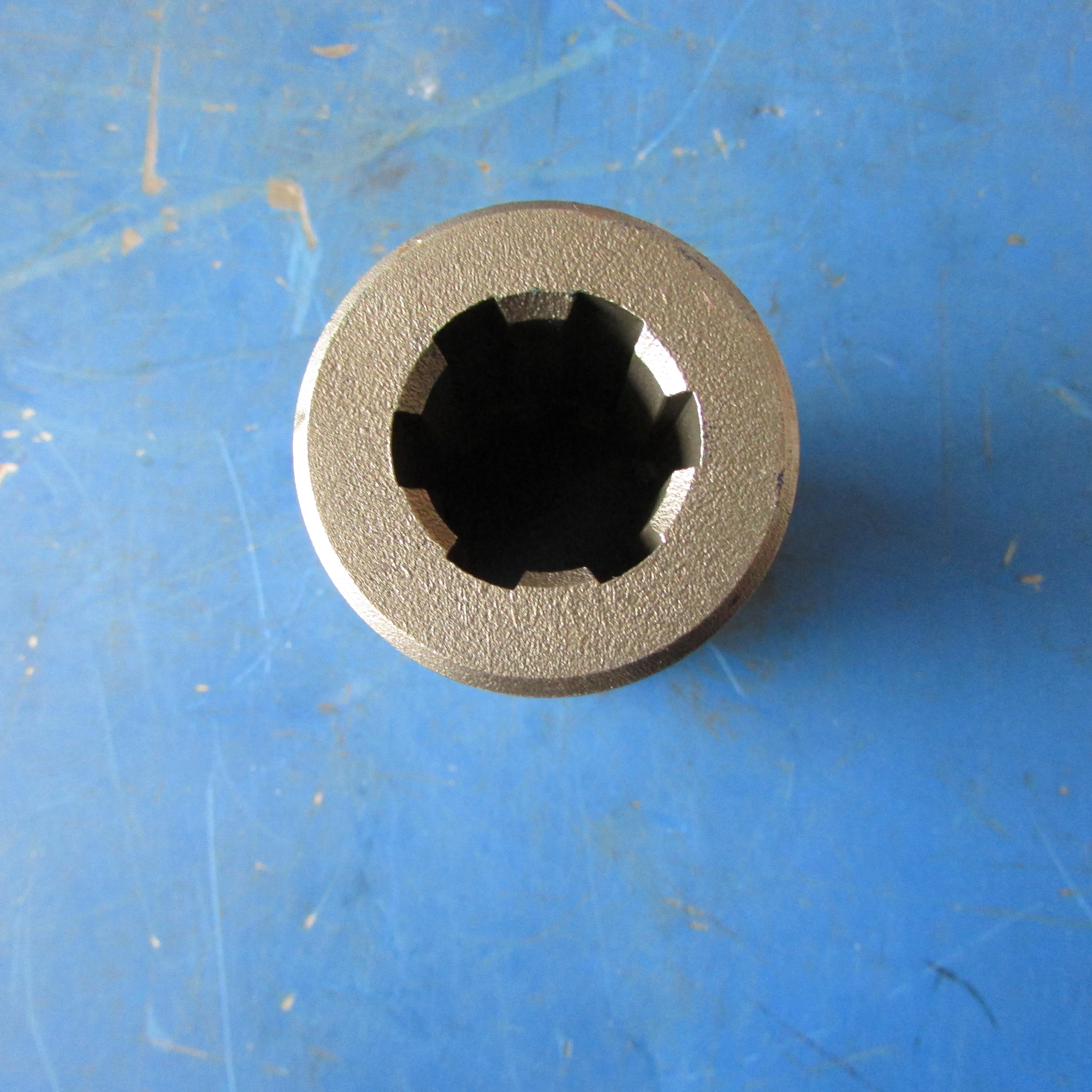 XCMG Coupling Sleeve 250100280 Z3.3-12A — OEM Drive Shaft Connector for LW300 3T Loader