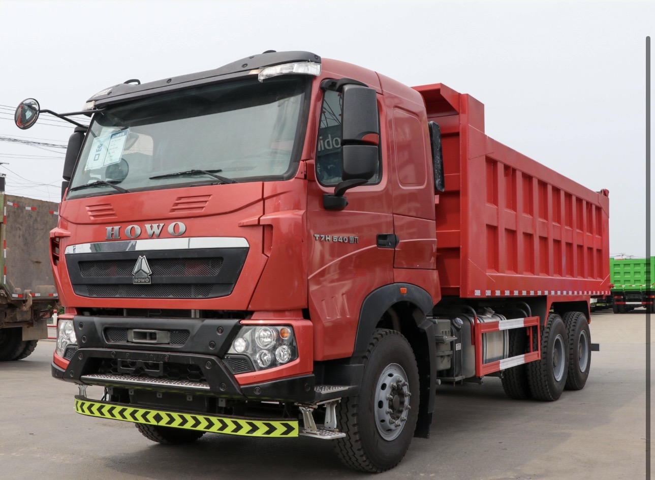 SINOTRUK HOWO T7H 6×4 Dump Truck