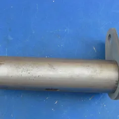 Accessory 252100574 (drawing number Z5G.6.3) has been confirmed to be the boom cylinder frame pin of XCMG ZL50G loader, which is a critical connecting component of the working device
