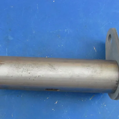 Accessory 252100574 (drawing number Z5G.6.3) has been confirmed to be the boom cylinder frame pin of XCMG ZL50G loader, which is a critical connecting component of the working device