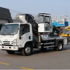 Telescopic Boom 35m Aerial Lift Truck With Wireless Remote Control For Building Maintenance