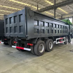 SINOTRUK HOWO 8x4 Tipper Dump Truck