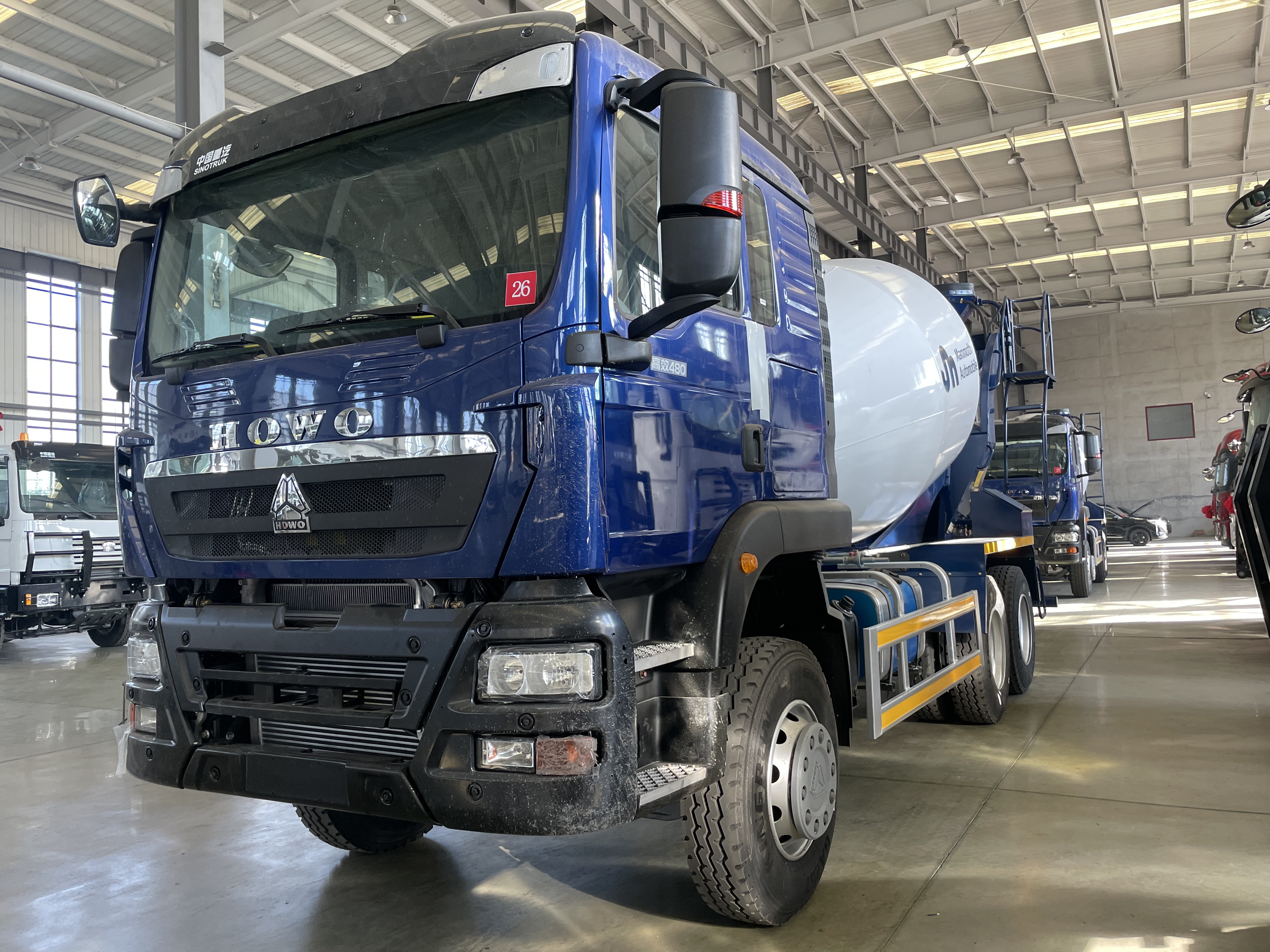 SINOTRUK HOWO TX 6×4 12 Cubic Meter Concrete Mixer Truck
