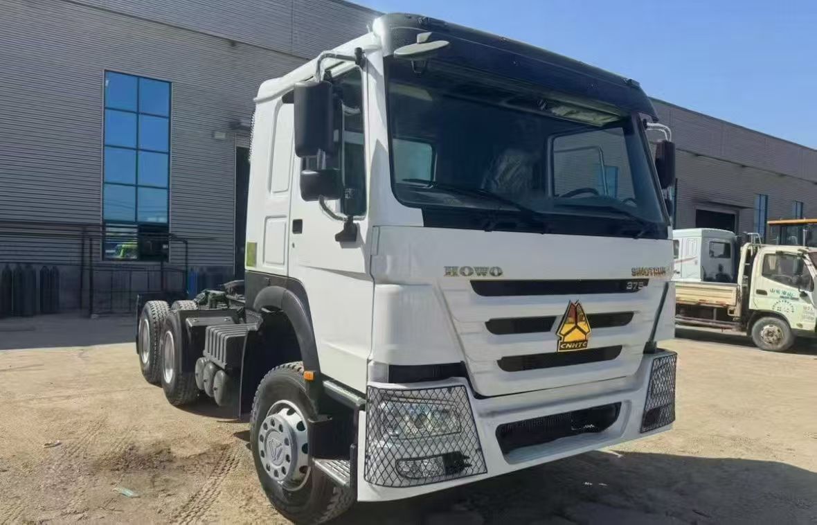 Used Howo Tractor Head 371HP, New & Old Models Available, 6x4 Sinotruk Howo Tractor Truck