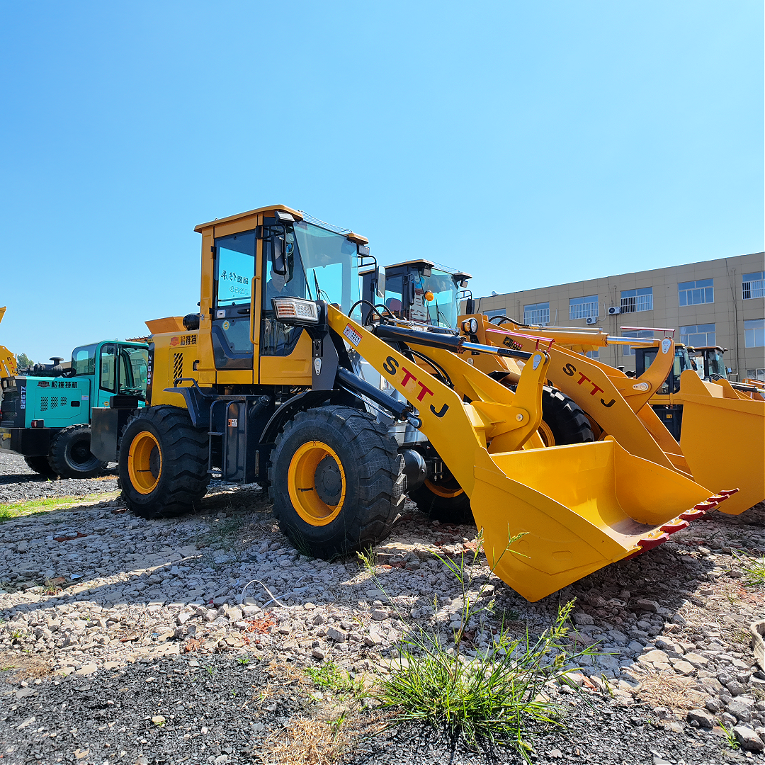 Medium 4WD Diesel Loader 3.0cm Thickened Boom 16-70-20 Tire For Grain Depot & Construction Site