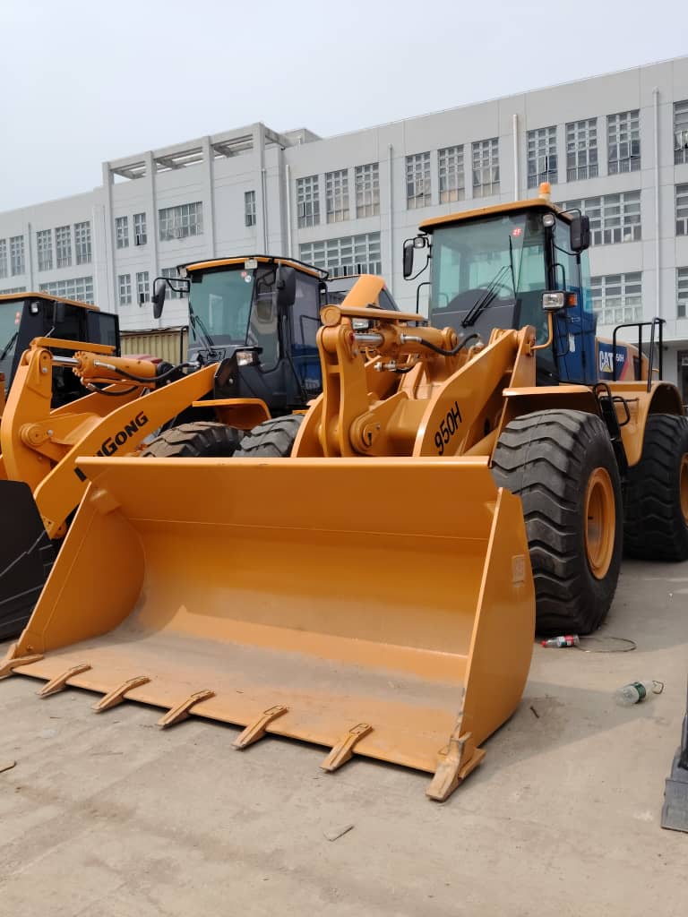CAT 966 H 28th Anniversary Promotion Price