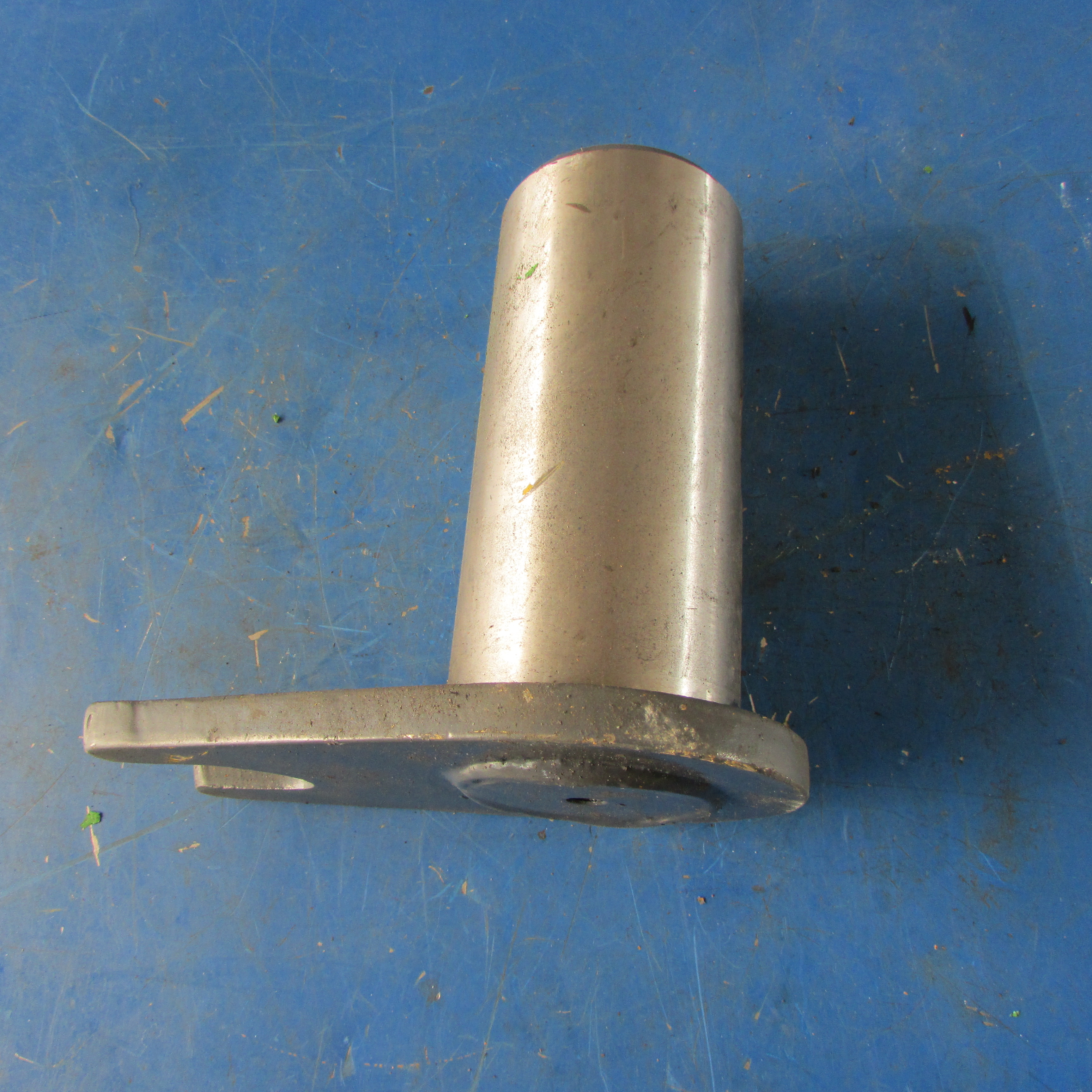 XCMG OEM Steering Pin 800K.5.3 (P/N 253100188) – Heavy-Duty Chassis Linkage Component