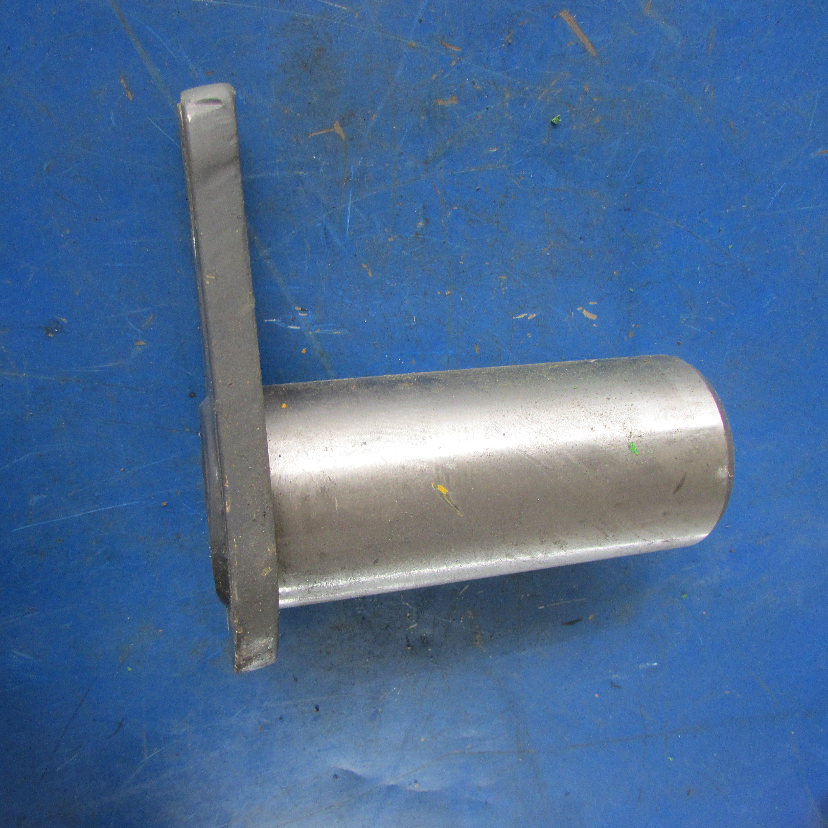XCMG OEM Steering Pin 800K.5.3 (P/N 253100188) – Heavy-Duty Chassis Linkage Component