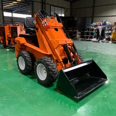 RW26-7 Wheel Skid Steer Loader 950kg Operating Weight Mini Skid Steer With Multiple Attachments