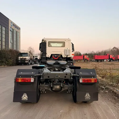 SINOTRUK HOWO NX 6x4 Tractor Truck