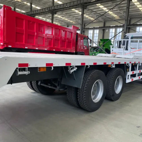 SINOTRUK HOWO NX 8×4 Flatbed Truck