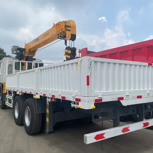 SINOTRUK HOWO 6×4 Truck Mounted Crane (10Ton Telescopic Boom