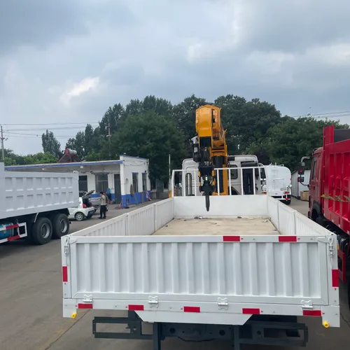 SINOTRUK HOWO 6×4 Truck Mounted Crane (10Ton Telescopic Boom