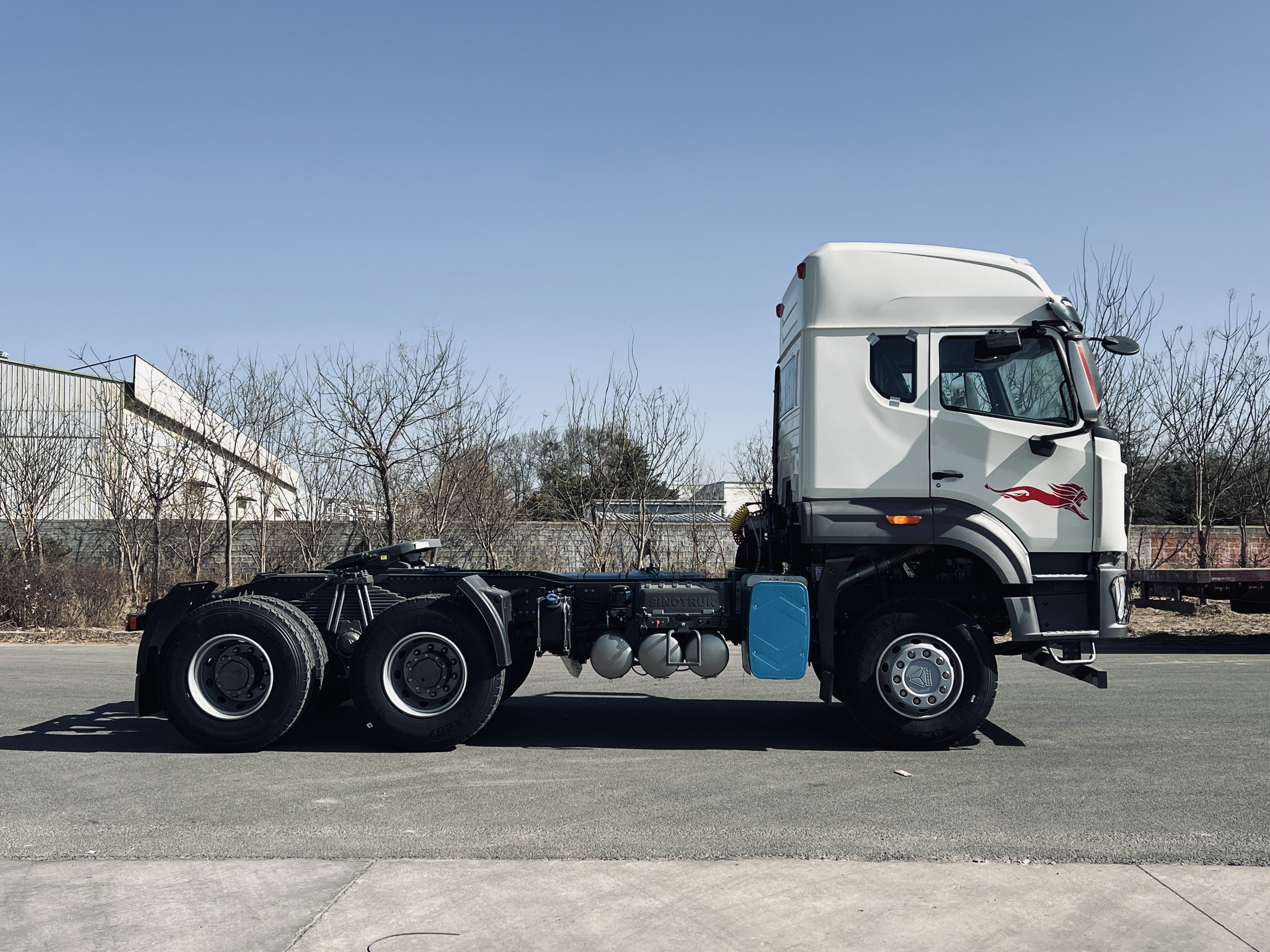 SINOTRUK HAOHAN NX 6×4 Tractor Truck