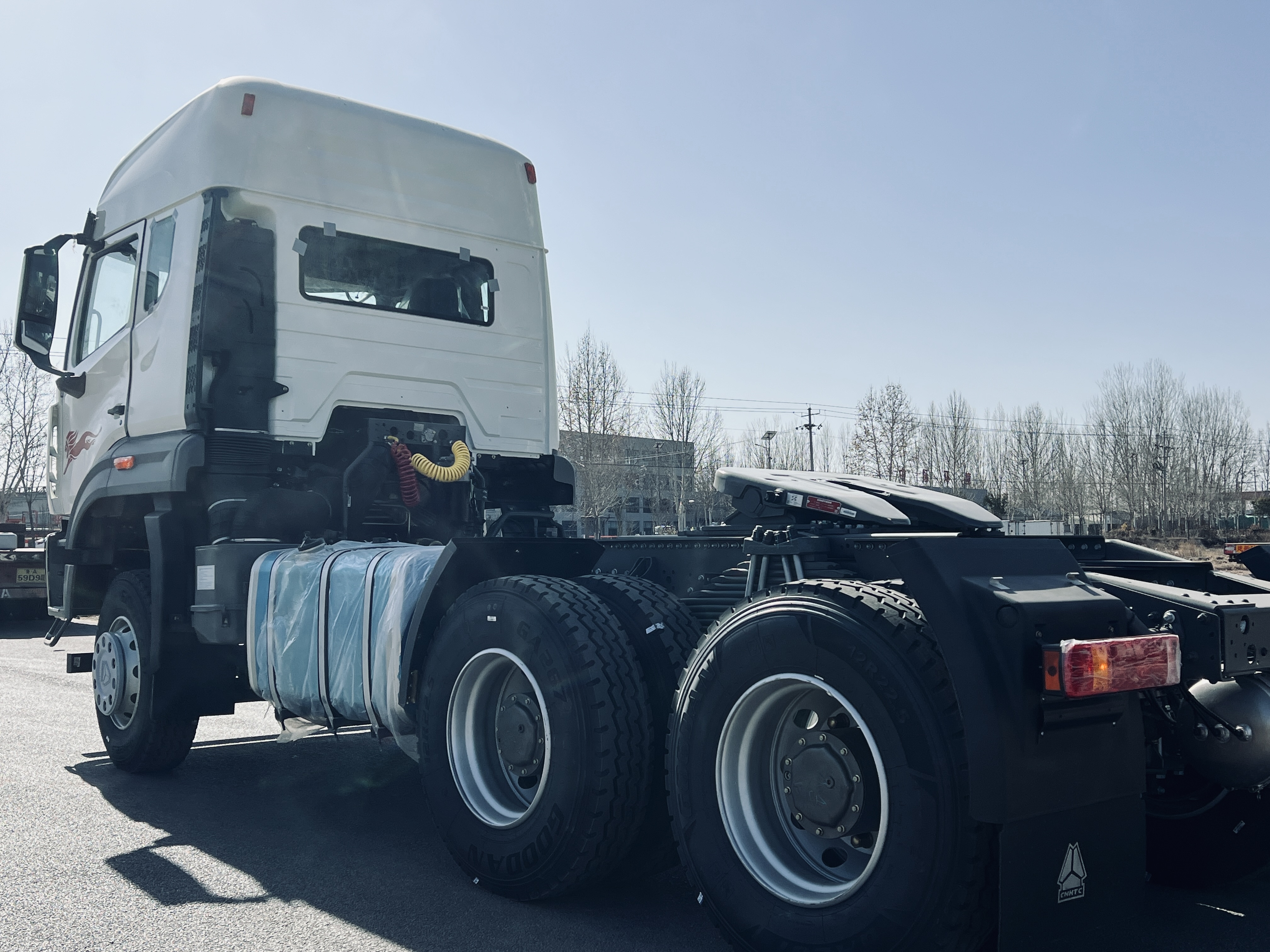 SINOTRUK HAOHAN NX 6×4 Tractor Truck