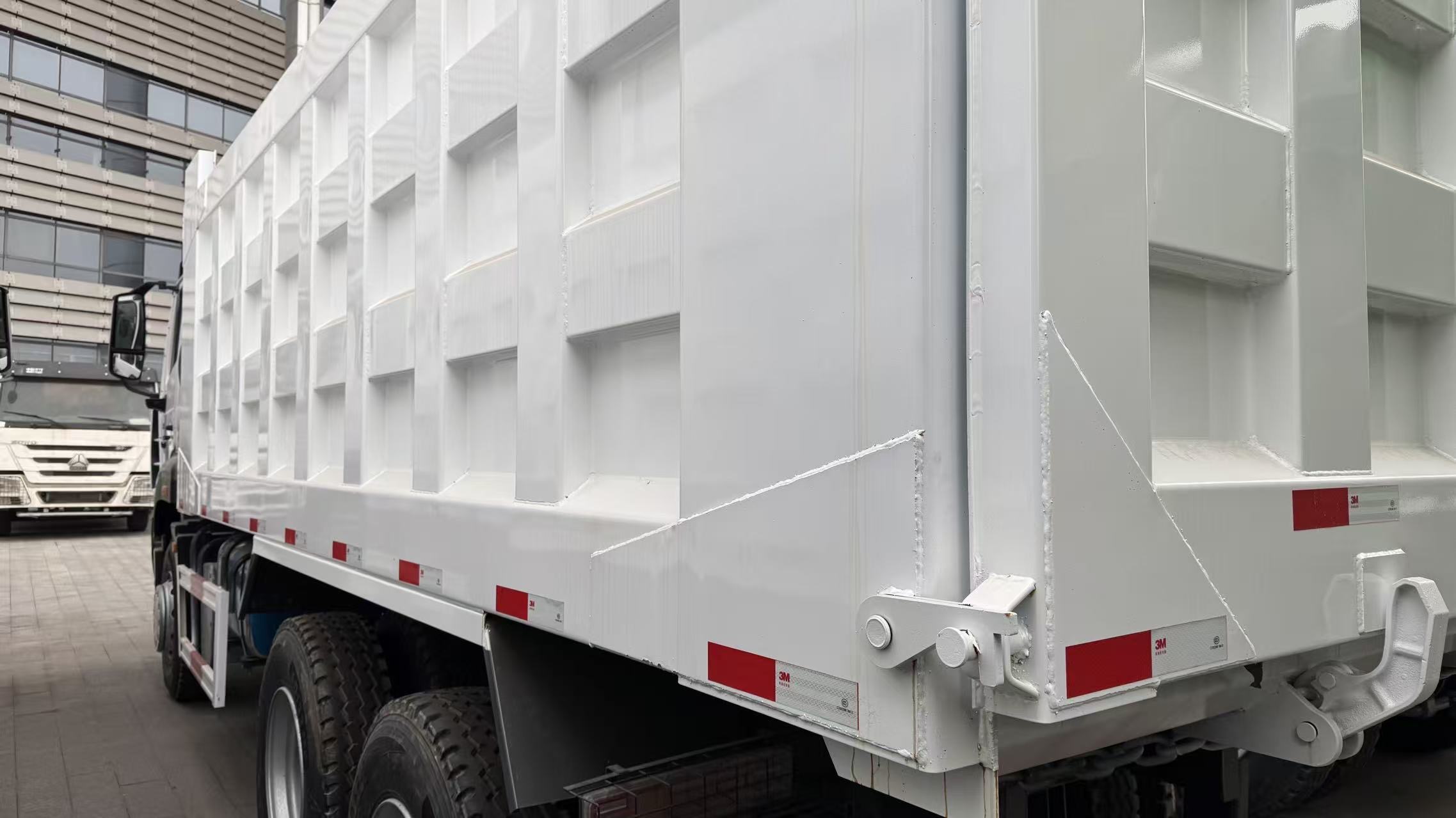 SINOTRUK HOWO E71 6×4 Dump Truck
