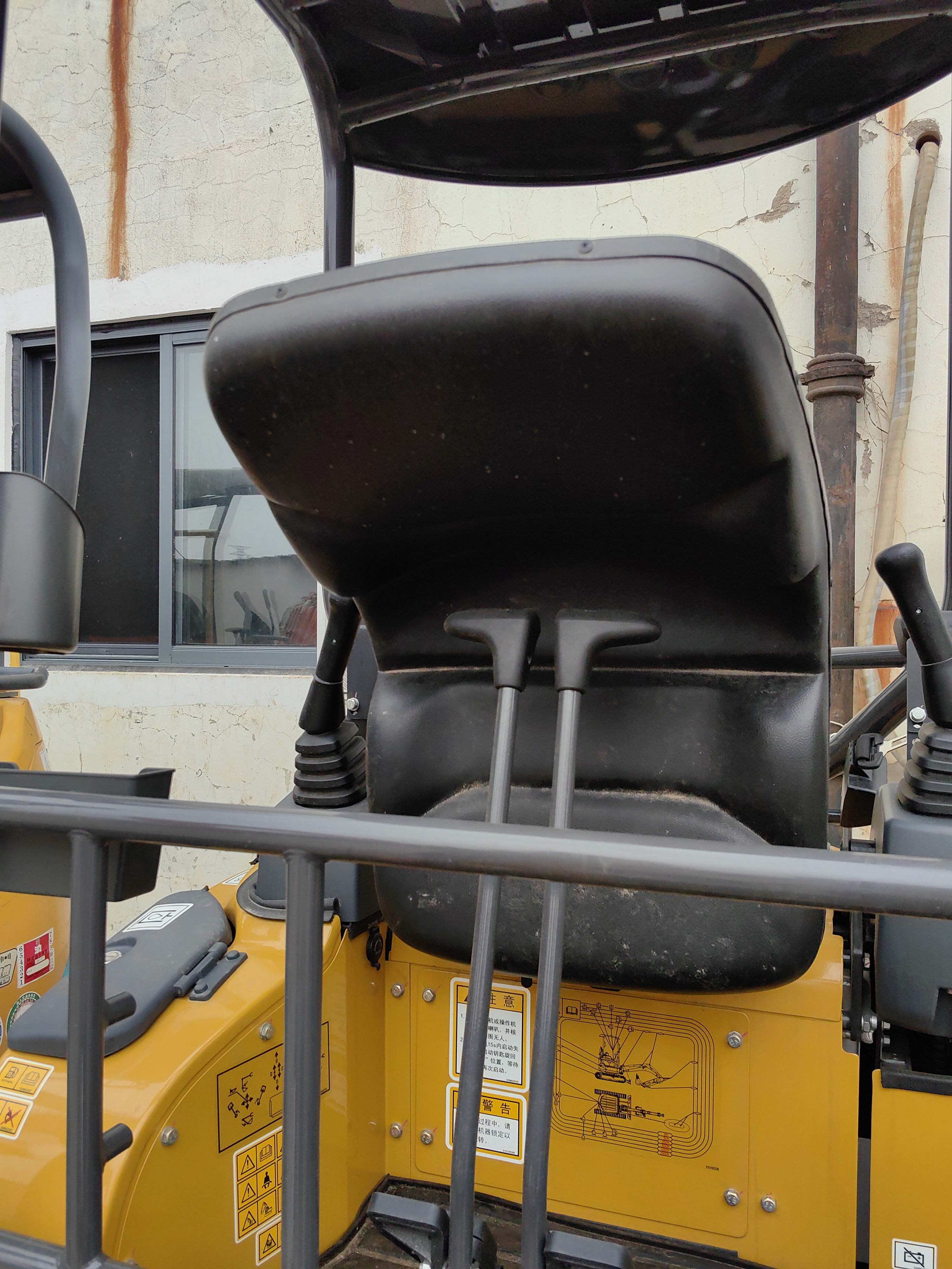 Chinese Brand XCMG XE 17 U-2  New Modle XCMG 17 27 60 75 Brand New Excavator with Powerful Engine in Stock on Sale
